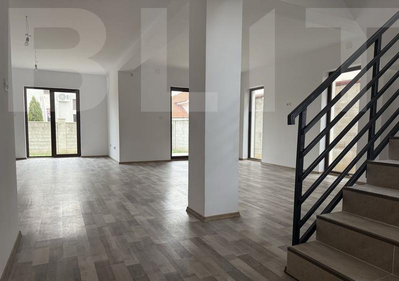 Duplex cu 4 camere cu Canalizare în Lugoj