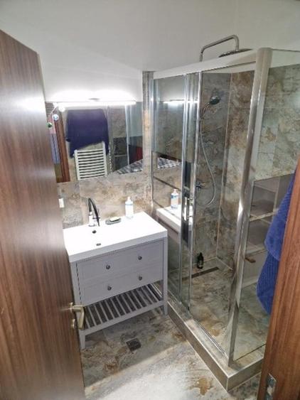 Apartament cu 3 camere semidecomandat, mobilat în Grozăvești