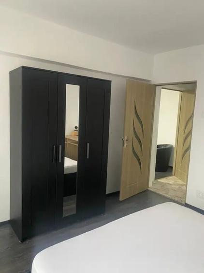 Apartament cu 2 camere semidecomandat în Păcurari