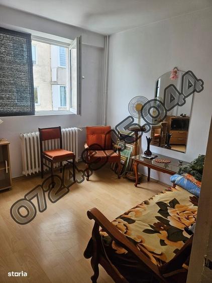 Apartament cu 2 camere decomandat în Drumul Taberei