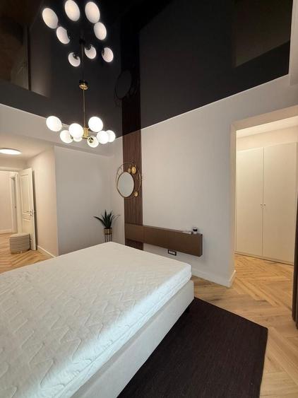 Apartament cu 4 camere în Pipera