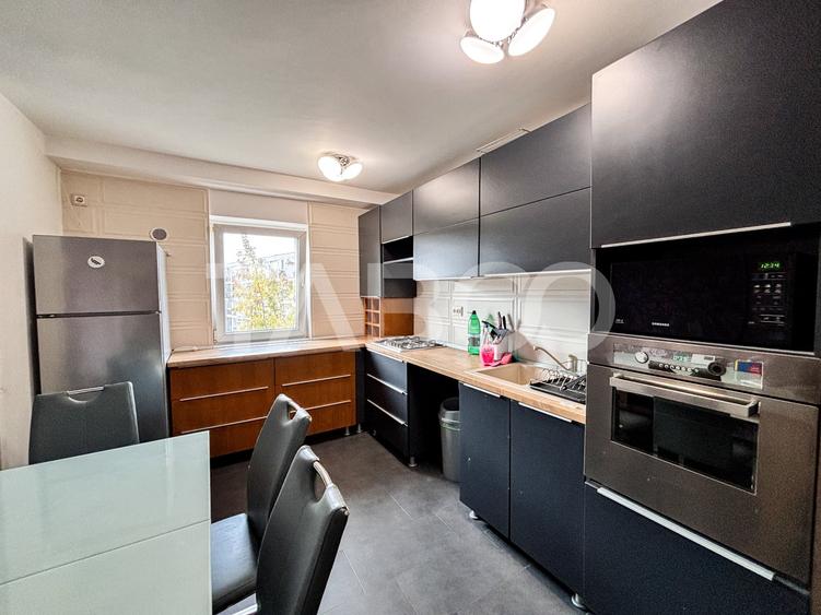 Apartament cu 4 camere decomandat, mobilat în Gheorgheni