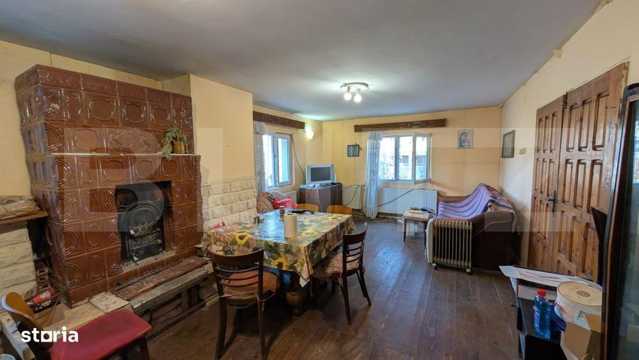 Casă cu 4 camere în Măgura