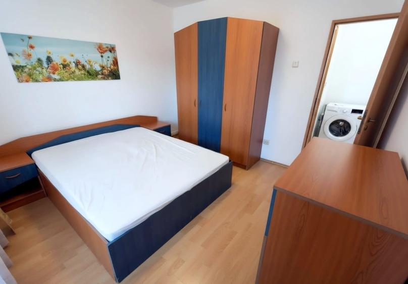 Apartament cu 2 camere decomandat în Zorilor