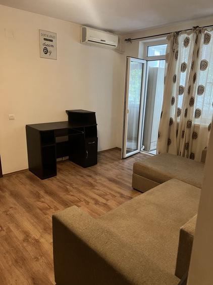 Apartament cu 2 camere decomandat în Exterior Vest