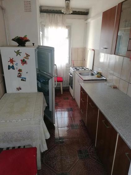 Apartament cu 2 camere decomandat în Gară
