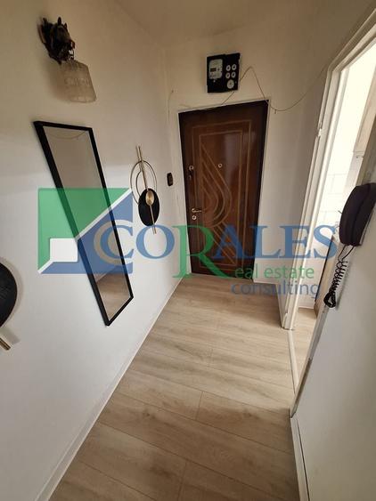 Apartament cu 2 camere semidecomandat, mobilat în Girocului