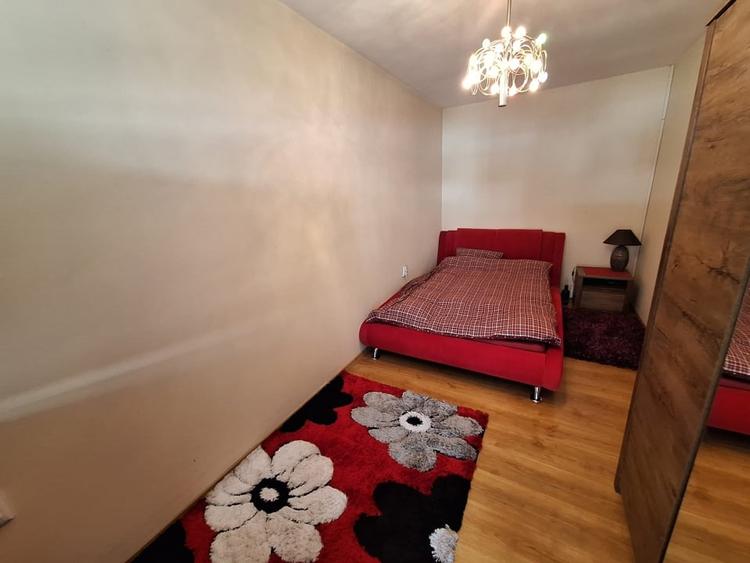 Duplex cu 3 camere cu Piscina în Micești