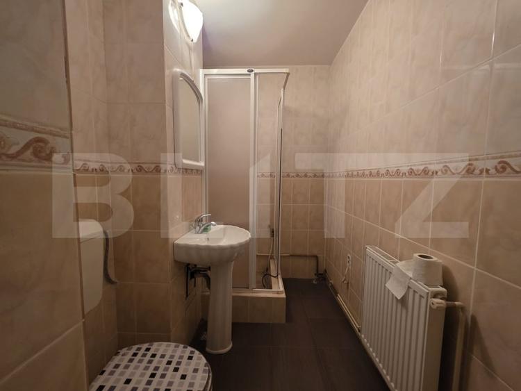 Apartament cu 2 camere de inchiriat, 55 mp, zona Micro 16 Satu Mare - 5