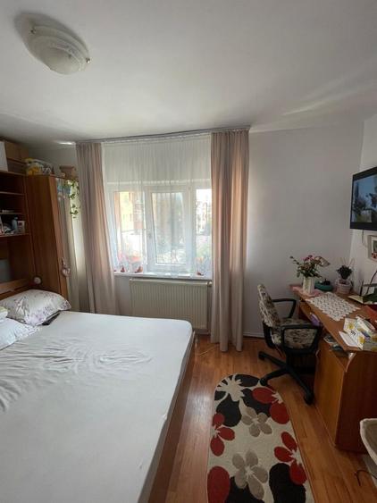 Proprietar, vand apartament 2 camere zona Debarcader - 1