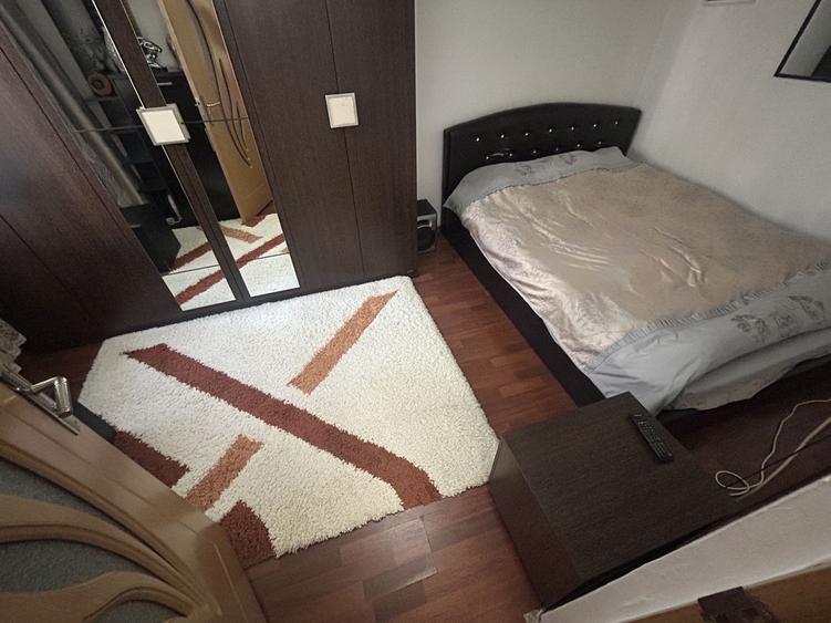 Apartament cu 3 camere nedecomandat, mobilat în Tomis Nord