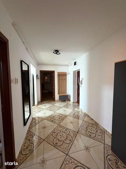 Apartament cu 2 camere decomandat în Progresul