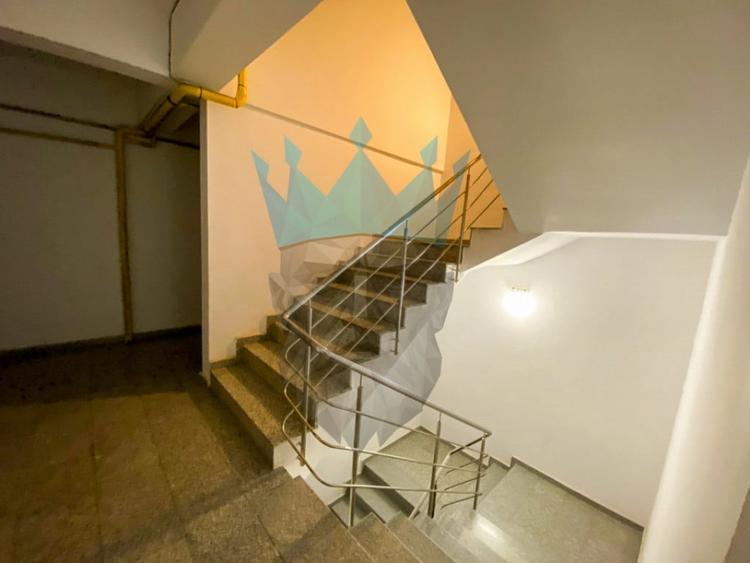 Apartament cu 2 camere decomandat în Brătianu