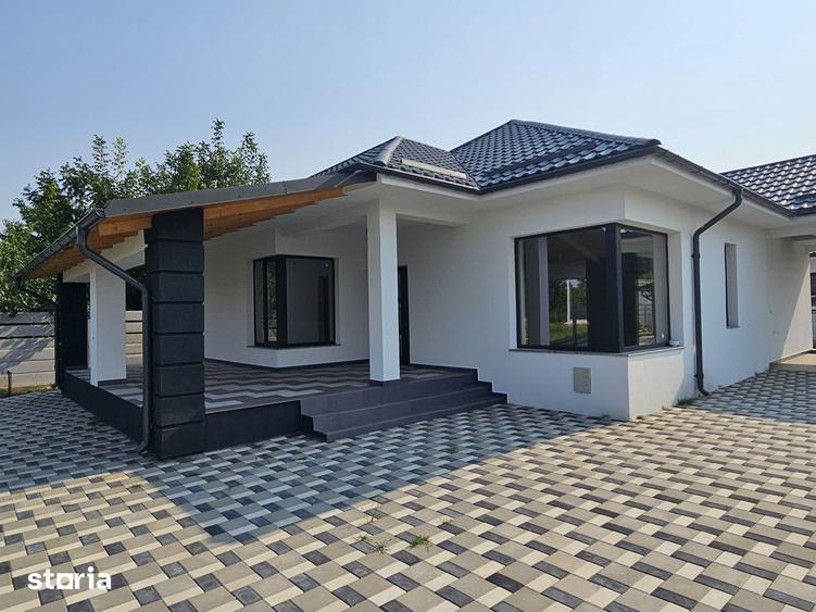 Casă cu 4 camere decomandat cu Teren 500 Mp în Ștefănești