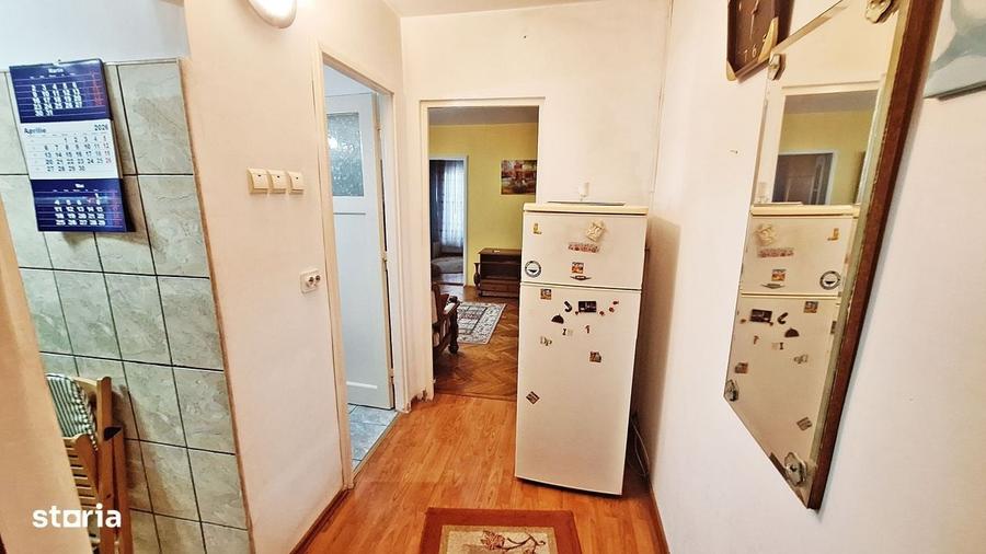 Apartament cu 2 camere nedecomandat în Astra