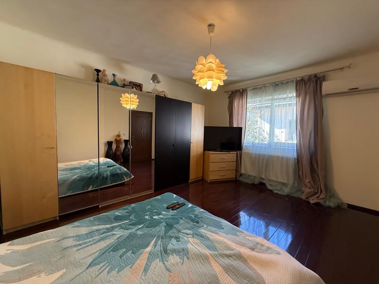 Apartament cu 2 camere semidecomandat în 1 Mai