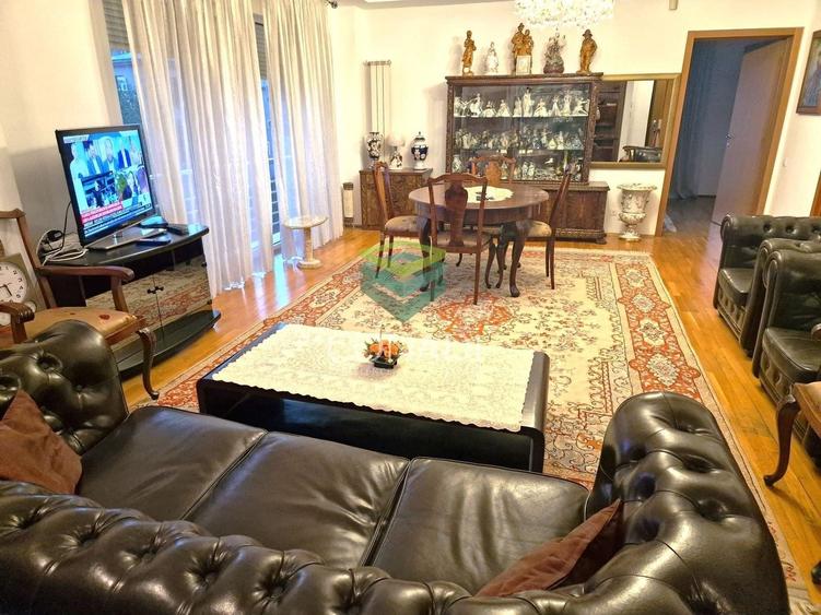 Apartament cu 2 camere semidecomandat, mobilat în Romană