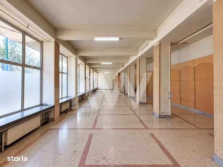 Spațiu comercial, de 230 mp, în Central
