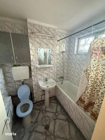 Apartament cu 2 camere nedecomandat în Micro 14