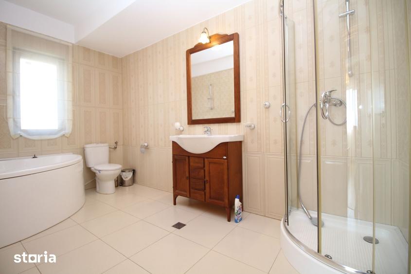 Casă cu 5 camere cu Teren 500 Mp în Cernica