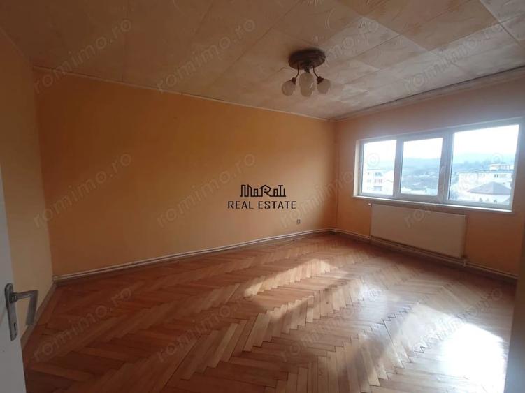 Apartament cu 3 camere în Ultracentral