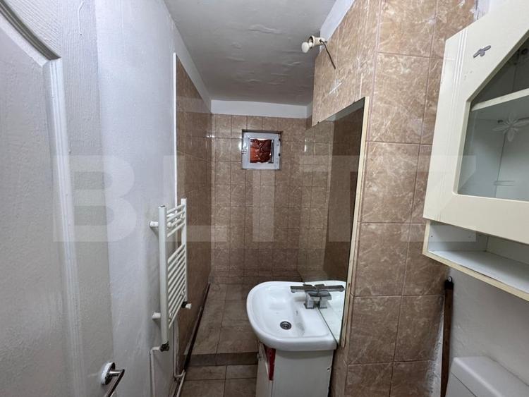 Apartament cu 2 camere nedecomandat, mobilat în Micro 11