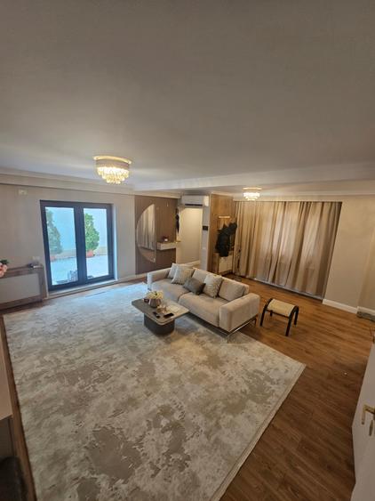 Duplex cu 4 camere cu Teren 150 Mp în Bucureștii Noi