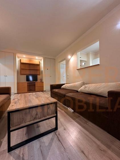 Apartament cu 2 camere semidecomandat, mobilat în Tomis III