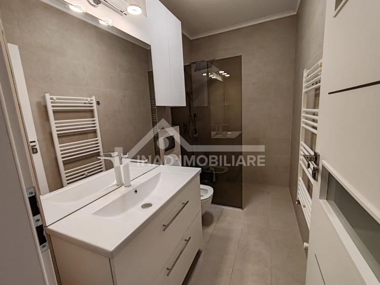 Apartament cu 2 camere decomandat, mobilat în Mărăști