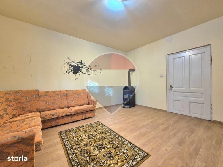 Casă cu 4 camere în Livada
