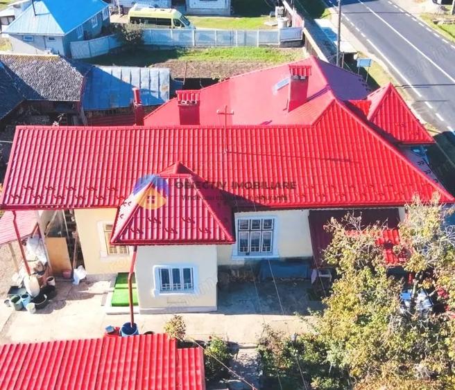 Casă cu 5 camere cu Teren 2562 Mp în Bodești