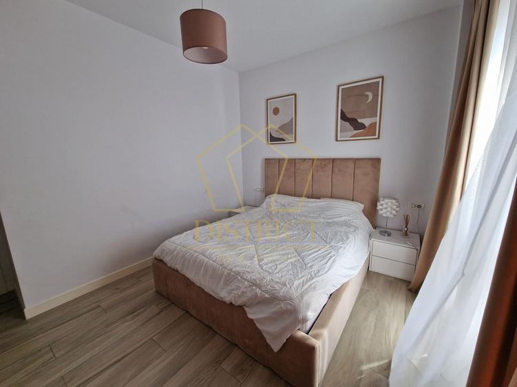 Apartament cu 3 camere semidecomandat, mobilat în Giroc
