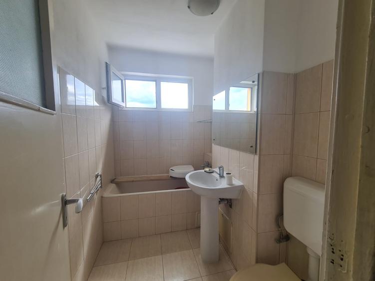 Apartament cu 2 camere în Astra