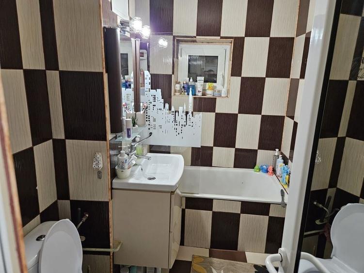 Apartament cu 2 camere semidecomandat în Freidorf