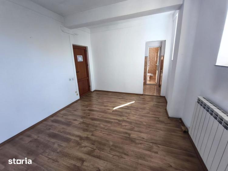 Spațiu comercial, de 315 mp, în Km 4