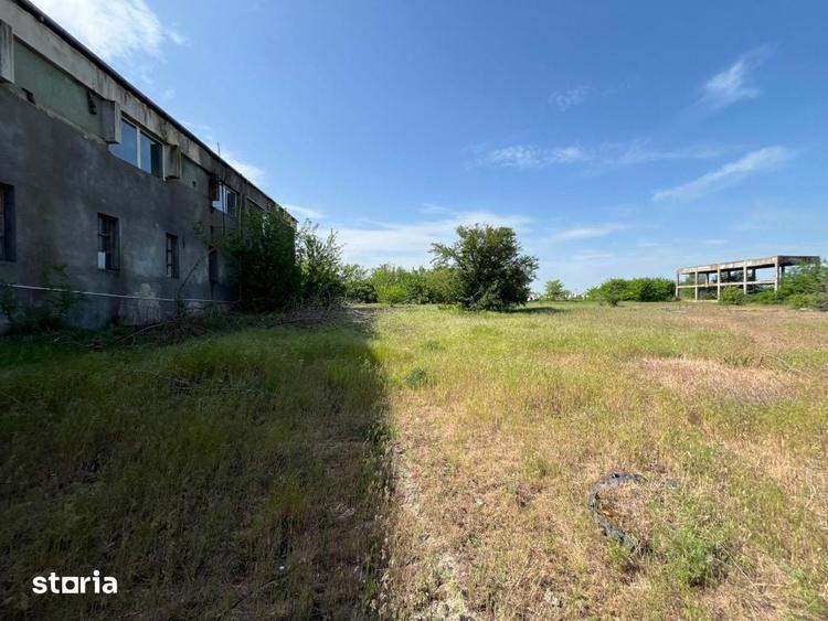 Teren de 13000 mp, în Central