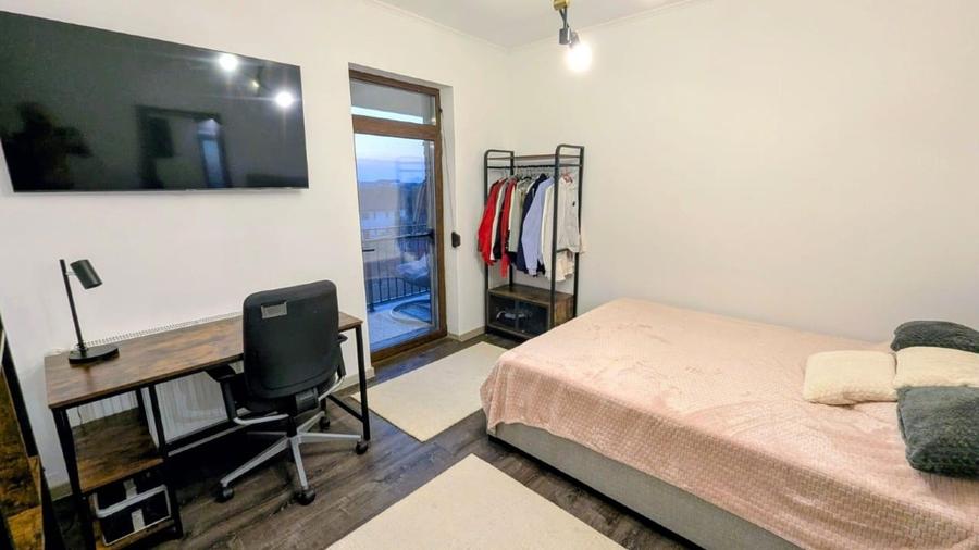 Apartament cu 3 camere decomandat, mobilat în Giroc