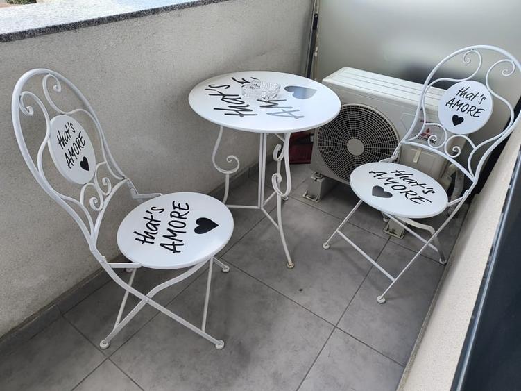 Apartament cu 2 camere decomandat, mobilat în Podu Roș