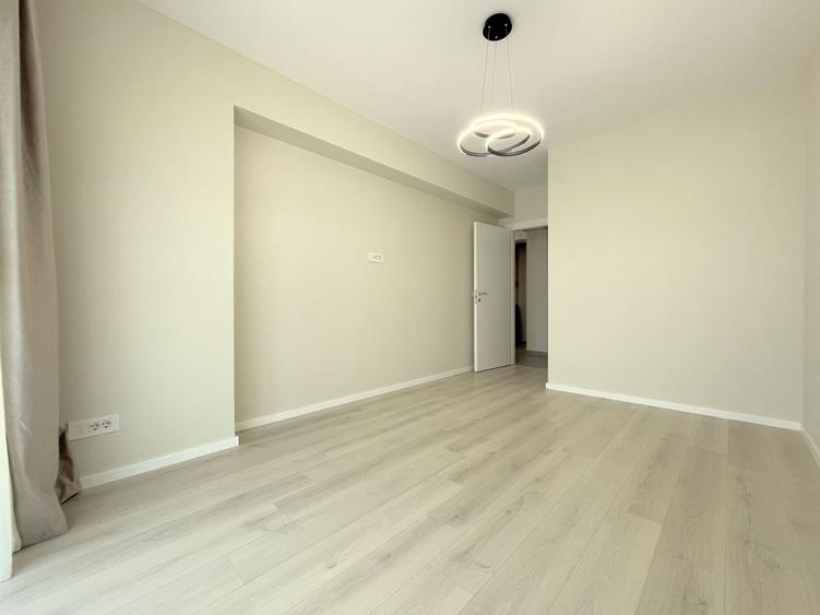 Apartament cu 3 camere decomandat, mobilat în Lipovei