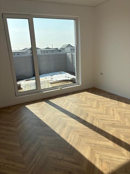 Casă individuală cu 4 camere cu Teren 371 Mp în Berceni