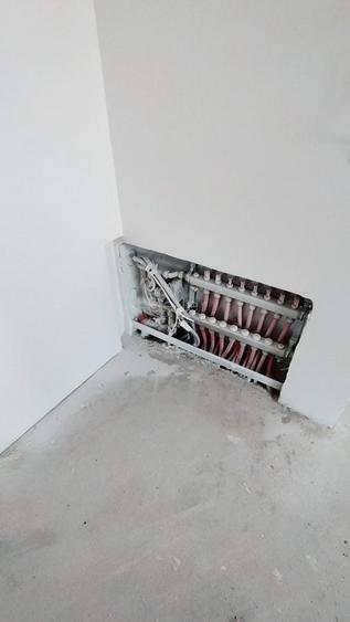Casă individuală cu 4 camere cu Canalizare în Sânpetru