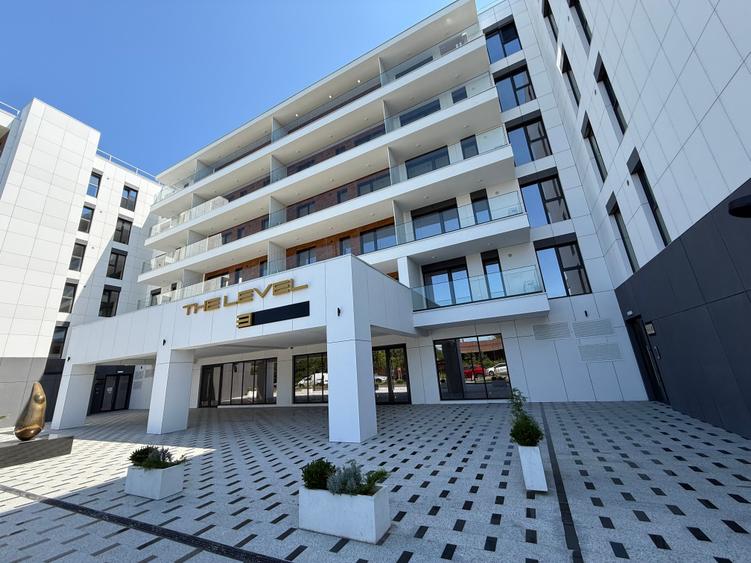 Apartament cu 2 camere decomandat în Străulești