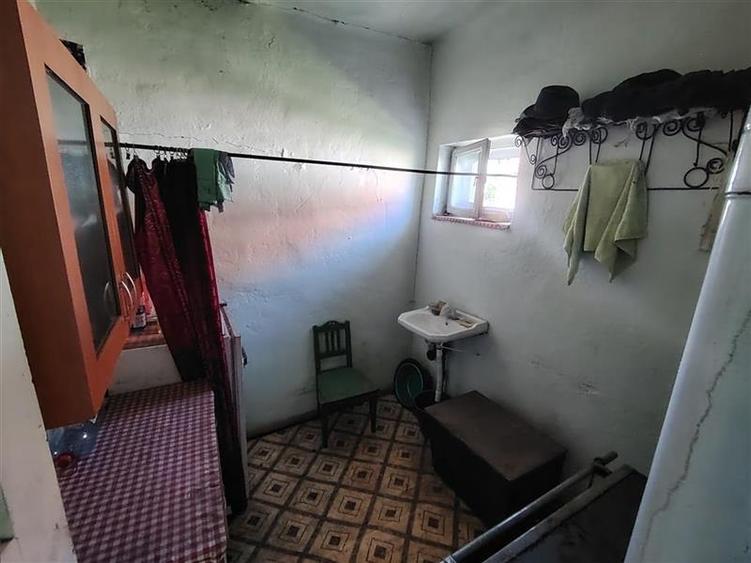 Casă individuală cu 3 camere cu Garaj în Chileni