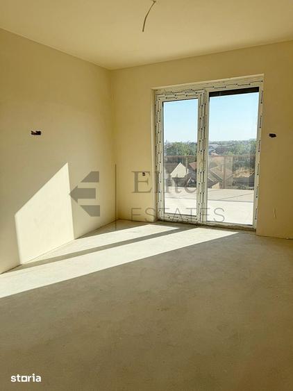 Apartament cu 3 camere în Iosia