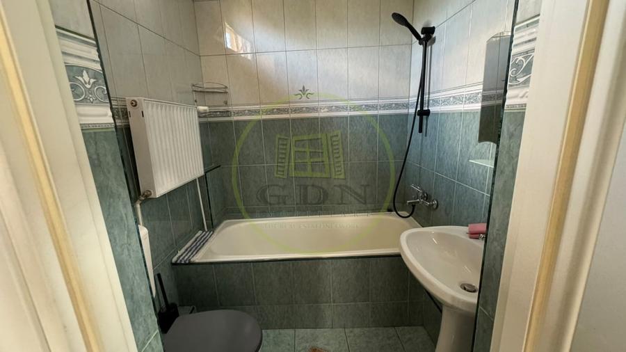 Apartament cu 2 camere semidecomandat, mobilat în Semicentral