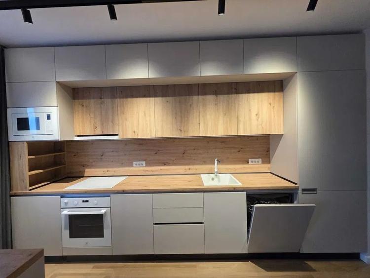 Apartament cu 3 camere, mobilat în Pipera