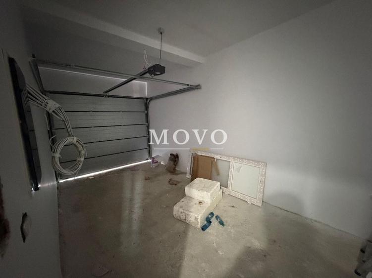 Duplex cu 5 camere cu Canalizare în Becicherecu Mic