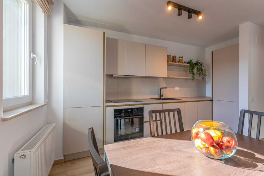 Apartament cu 2 camere decomandat în Drumul Carului