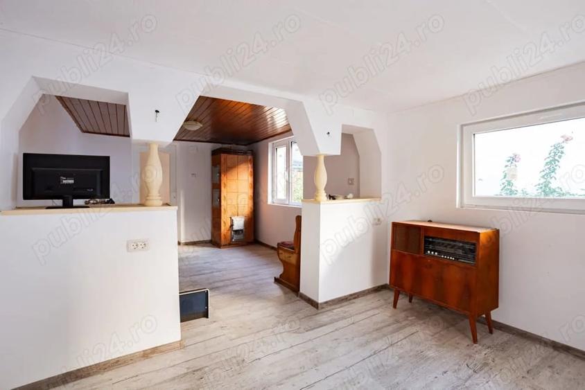 Casă cu 6 camere cu Teren 600 Mp în Ultracentral