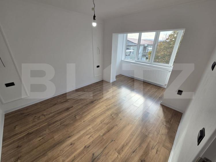 Apartament cu 2 camere decomandat în Jibou